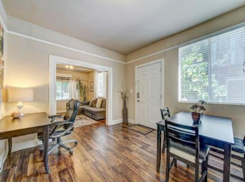 Midtown Sacramento Apartment | Perfect Location Walking Distance to Everything