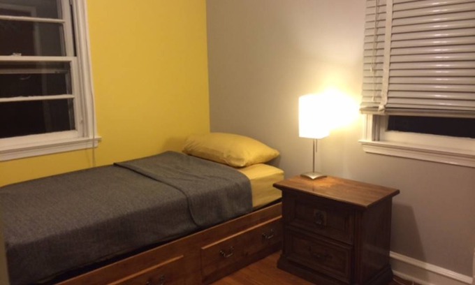 Northeast Philadelphia Resort | Private room ∙ 1 guest