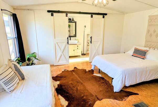 Sequatchie Resort | Private room ∙ 3 guests