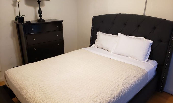 Pico - Robertson Apartment | Private room on Pico and Robertson