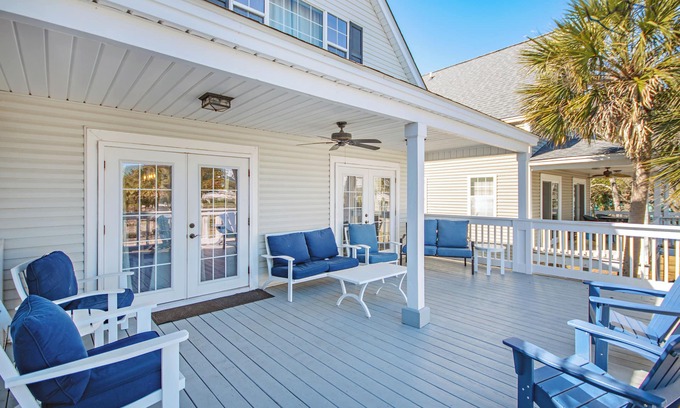 Surfside Beach House | Prvt Home 3 Bedrooms/3 Baths, Sleeps 10, Surfside Bch, SC Just Steps To The Beac