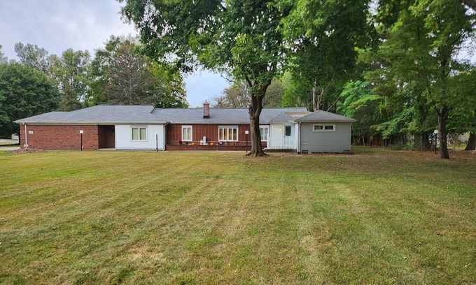 Westland House | Rare Sprawling Compound - Plymouth/Canton/Livonia/Westland