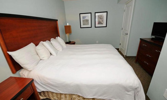 Downtown Myrtle Beach Resort | Sandy Beach Oceanfront Resort by Palmetto Vacations