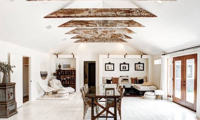 Round Top House | ★ Seen in 250 Articles ★ 1min → Town ★ Private ★ Chef's Kitchen ★ Luxury ★ Boho