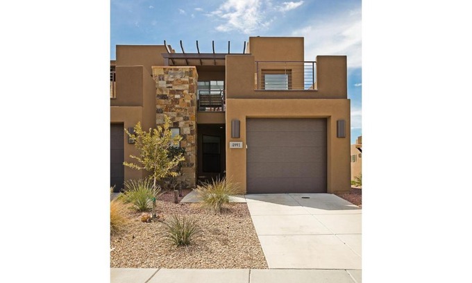 St. George Apartment | Southwest Basecamp