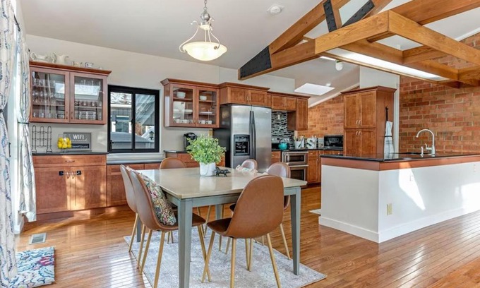 Eagle-Vail House | Spacious - High Ceilings - 4 Min to Beaver Creek