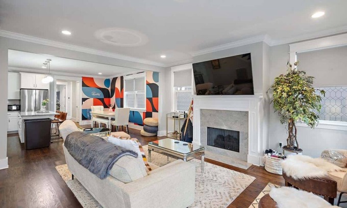 The Nations House | Spacious Large Getaway-7 Beds, Perfect for Groups!