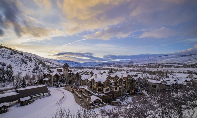 Edwards Condo | Spectacular Pinecone Lodge 2 Bedroom Home In The Heart Of Arrowhead Village