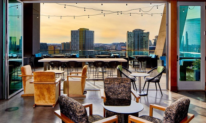 Sobro Hotel | SpringHill Suites by Marriott Nashville Downtown/Convention Center