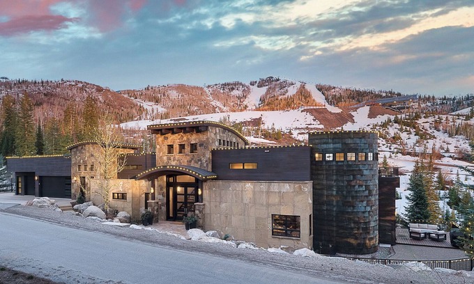 Steamboat Springs House | Steamboat’s Crown Jewel Retreat | Over The Edge