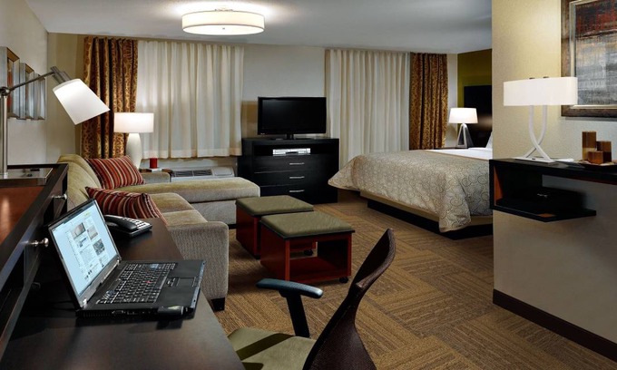 Wichita Falls Apartment | Studio flat ∙ 1 bedroom ∙ 3 guests