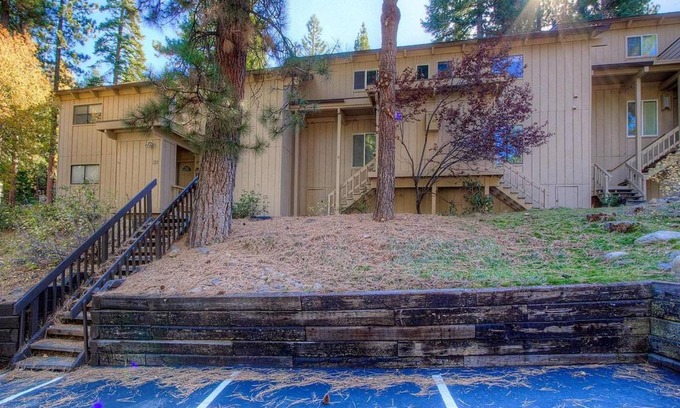 Incline Village House | Sugar PIne by Lake Tahoe Accommodations