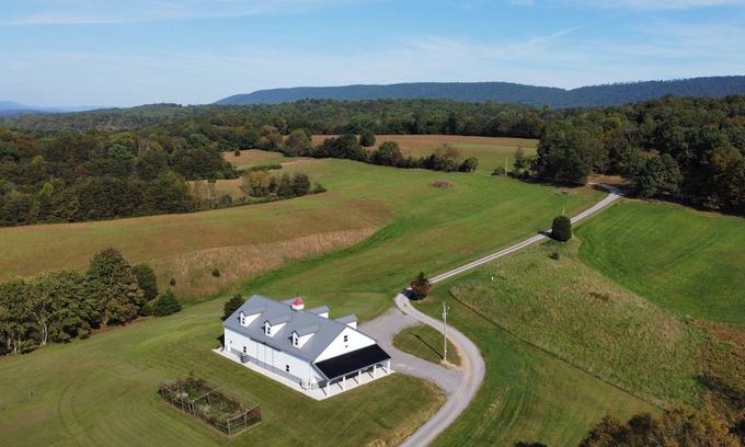 Berkeley Springs House | The Barndominium at Berkeley Ridge - Book your getaway today!
