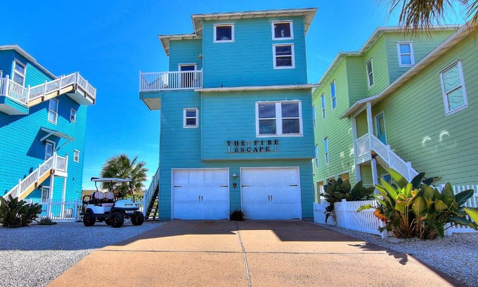 Port Aransas House | The Fire Escape VW55 Home