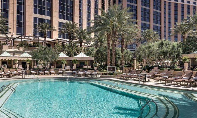 Las Vegas House | Vegas Adventure! 2 Spacious Units, Pools,
