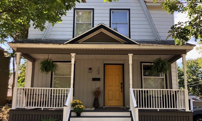 John Ball Park House | West Side is the Best Side of Grand Rapids
