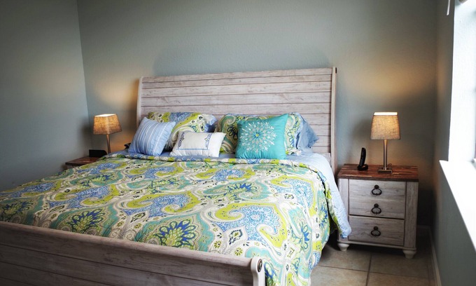 Loughman Condo | Your next magical getaway! Spacious 3 bedroom, 2 bath condo with pool access!