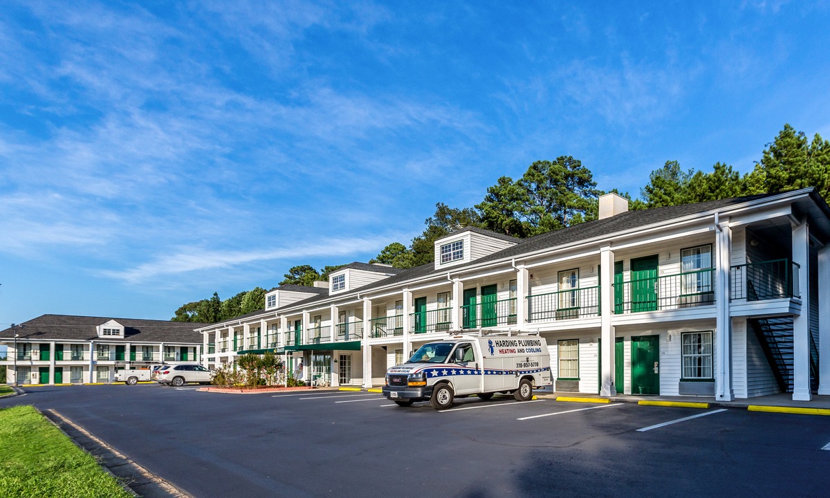 Greensboro Hotel | Quality Inn & Suites Near Lake Oconee