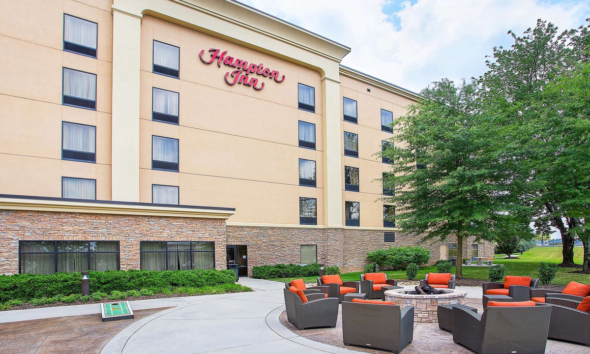 Cedar Bluff Hotel | Hampton Inn Knoxville-West at Cedar Bluff