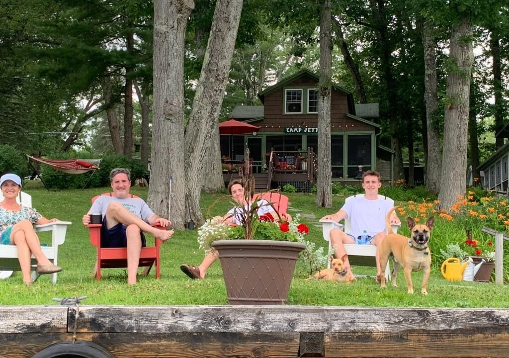 Cazenovia Cottage | Beautiful Watefront Camp for Rent on Cazenovia Lake. Sleeps 12. Dock/Rafts.