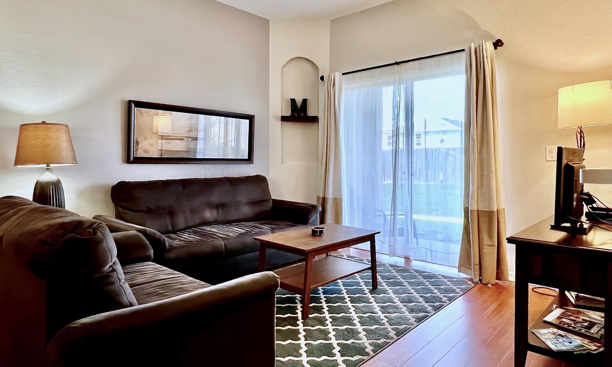 Regal Palms House | Spacious 4Bd TH Regal Palms 2530CA