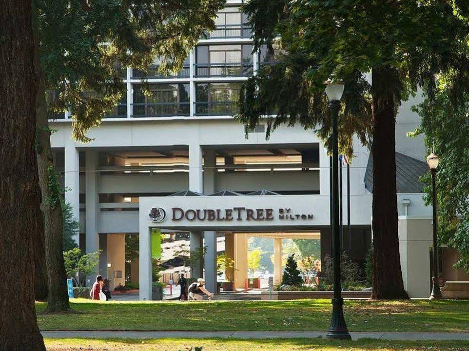 Photo of Buildings in Lloyd District
