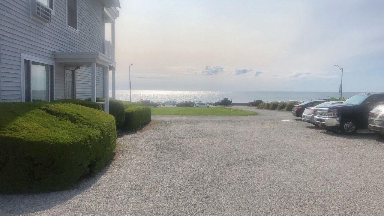 Photo of Buildings in Narragansett Pier