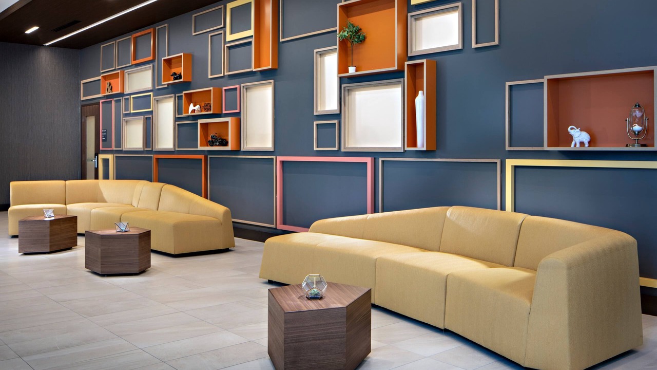 Photo of Livingroom in Downtown