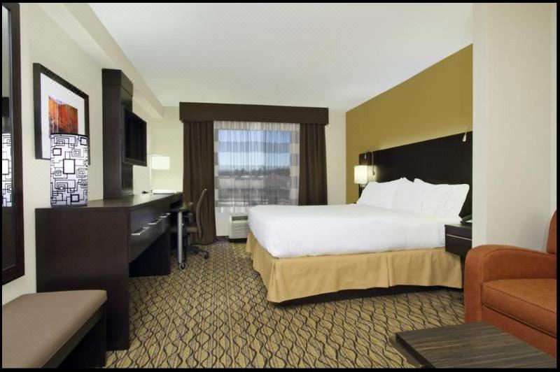 Photo of Bedroom in Colorado Springs