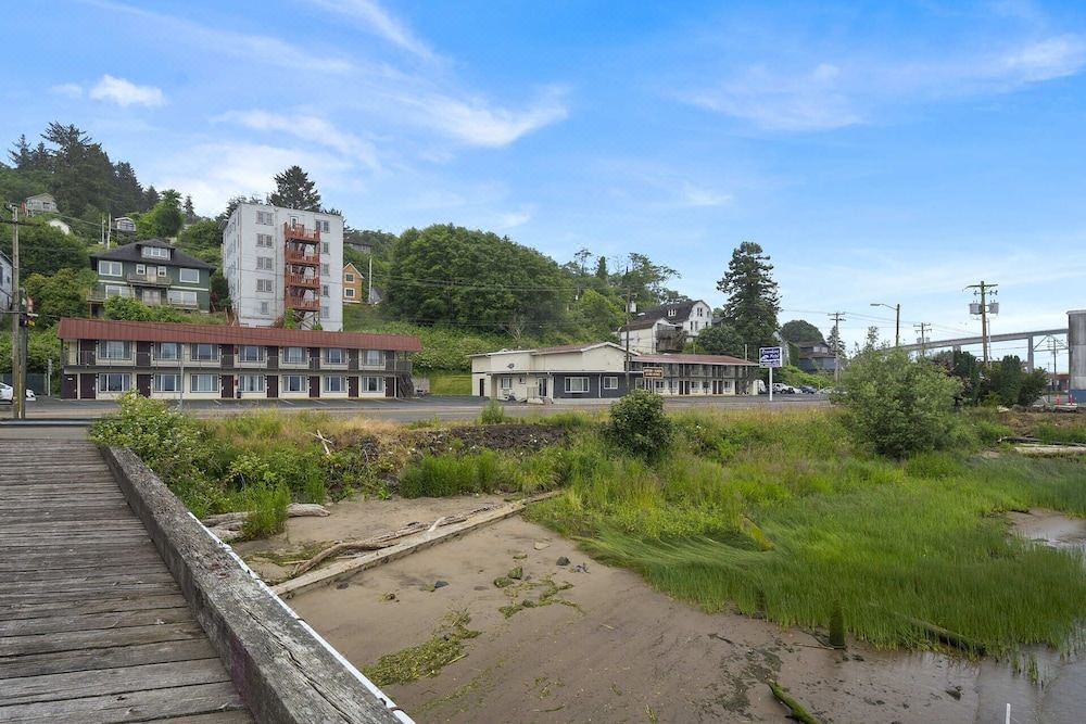 Photo of Buildings in Astoria