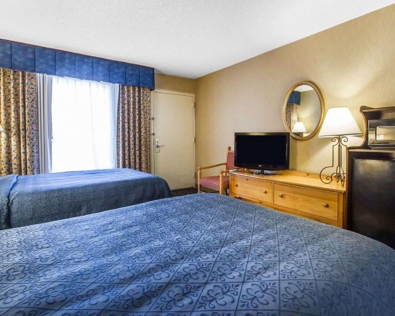 Photo of Bedroom in Deming