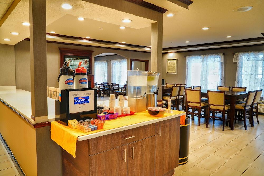 Photo of Livingroom in Walker