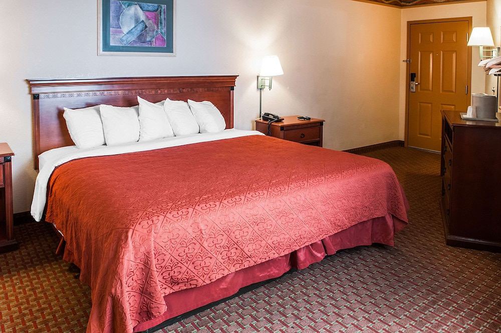 Photo of Bedroom in Mesilla Park