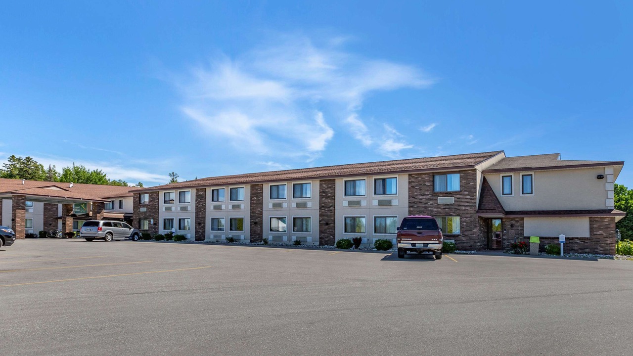 Photo of Buildings in St Ignace