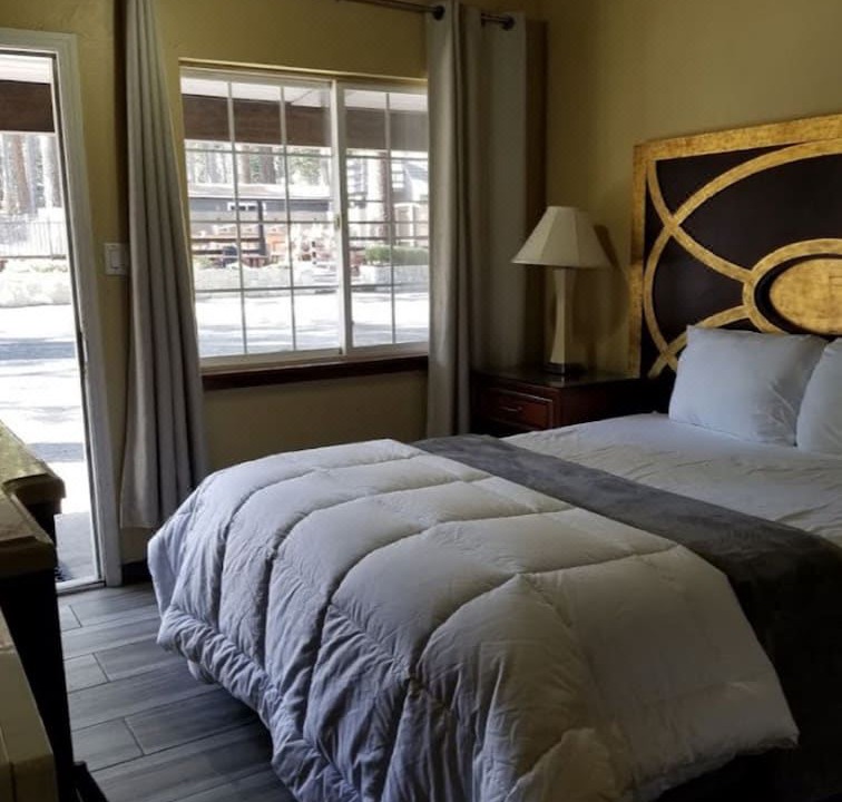 Photo of Bedroom in Tahoe Island