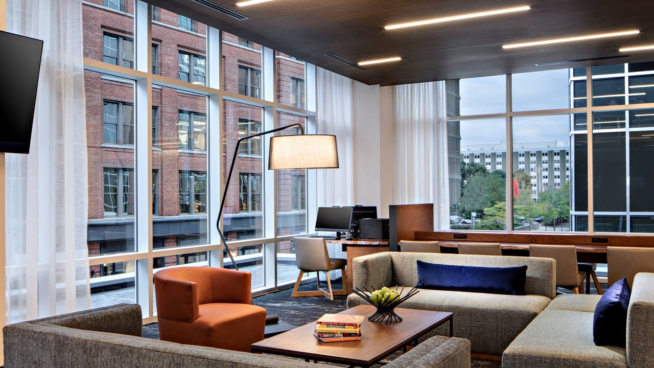 Photo of Livingroom in Downtown