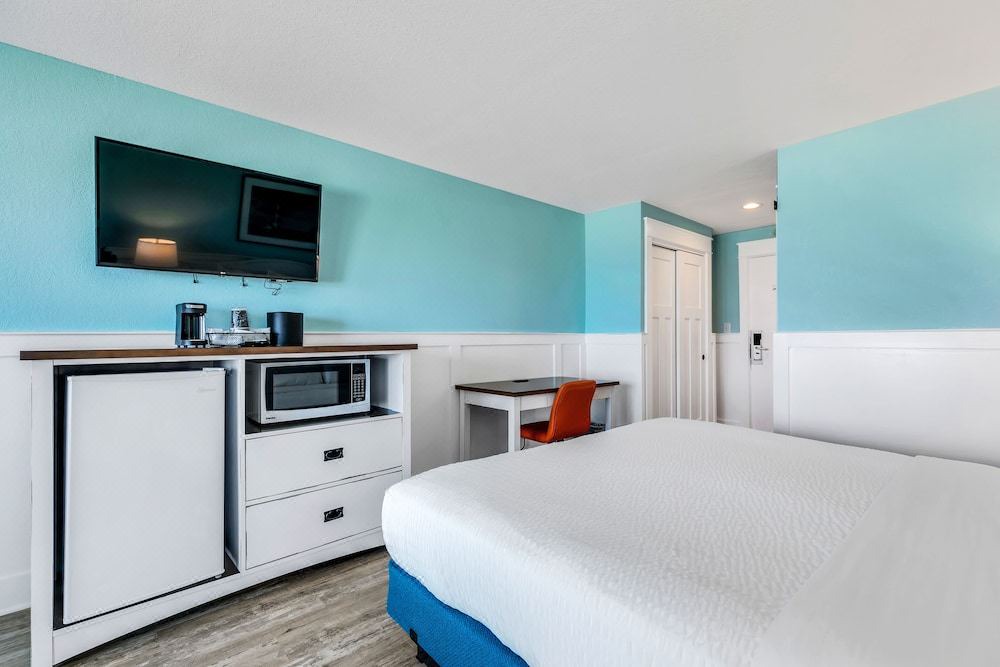 Photo of Bedroom in Kill Devil Hills