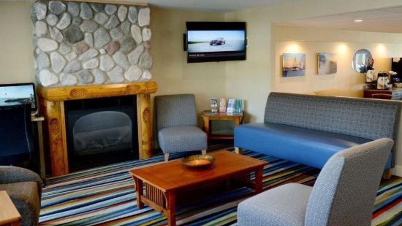 Photo of Livingroom in St Ignace
