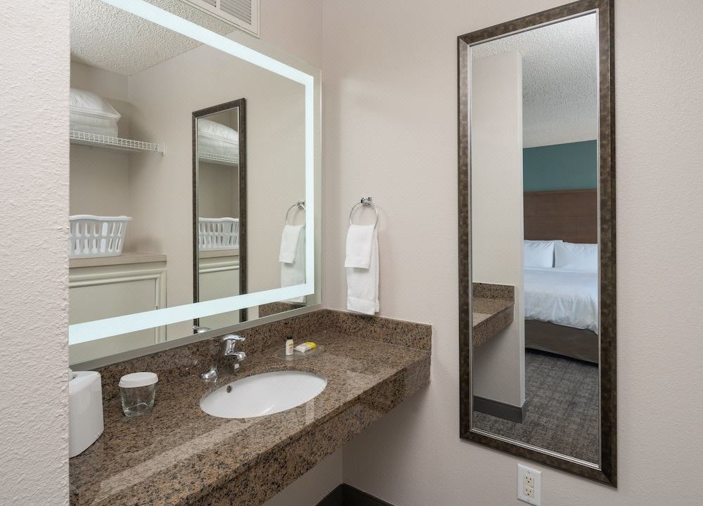 Photo of Bathroom in Englewood