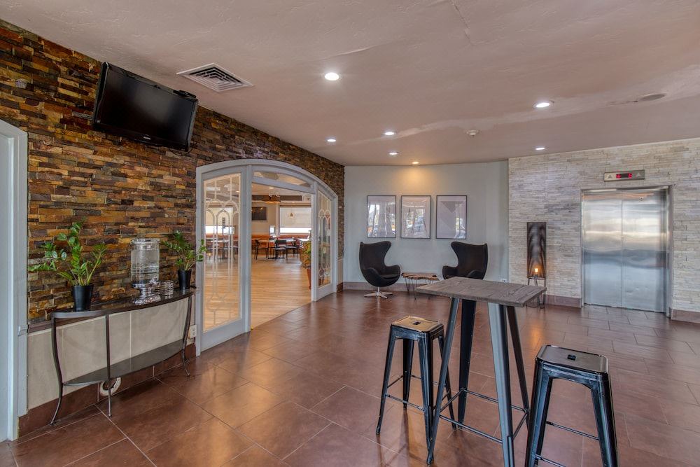 Photo of Livingroom in Globeville