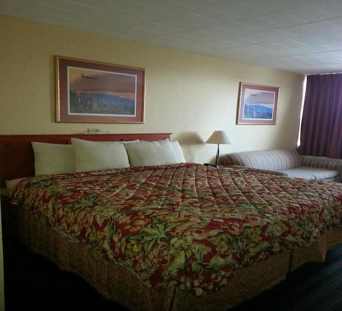 Photo of Bedroom in Reisterstown Station