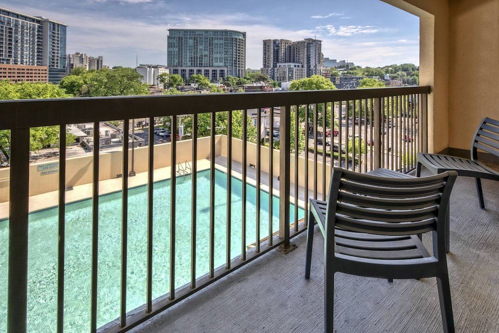 Photo of Patio Balcony in Music Row