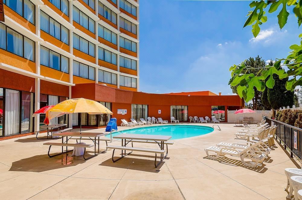 Photo of Outdoor in Globeville