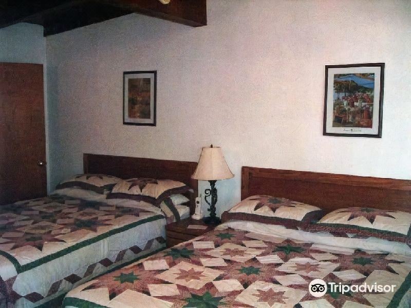 Photo of Bedroom in Tahoe Island