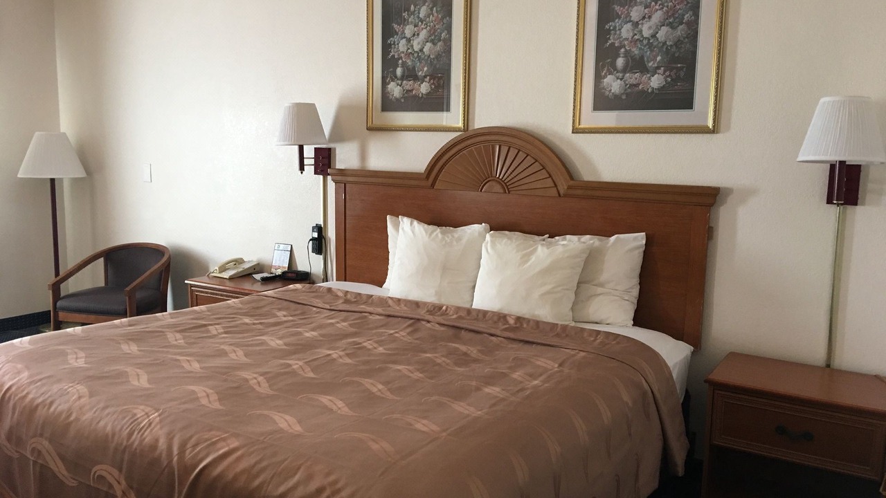 Photo of Bedroom in Kalamazoo