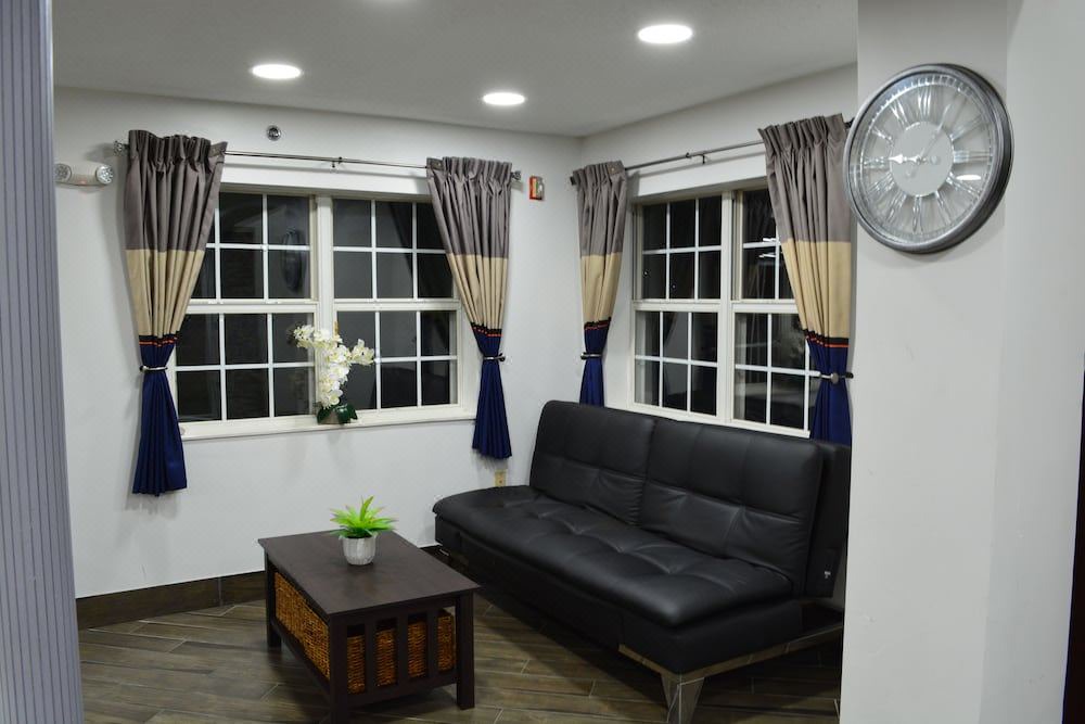 Photo of Livingroom in Linthicum Heights