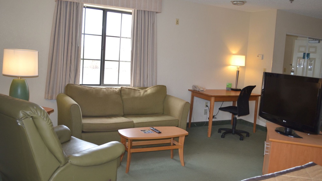 Photo of Livingroom in Englewood