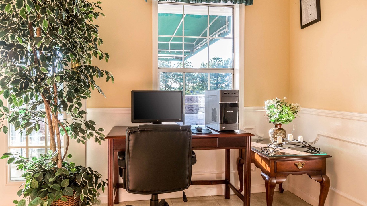 Photo of Livingroom in Greensboro