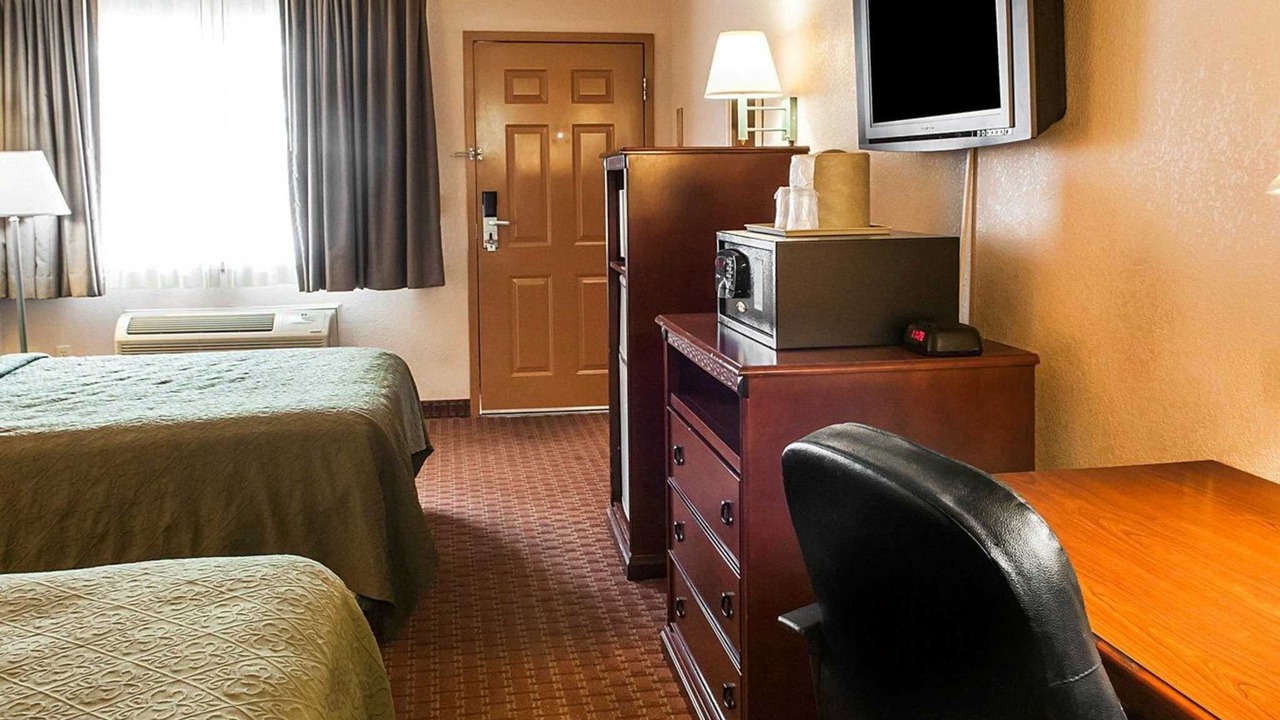 Photo of Livingroom in Mesilla Park
