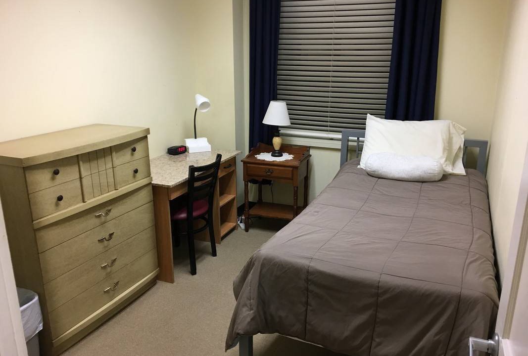 Photo of Bedroom in Upper Darby